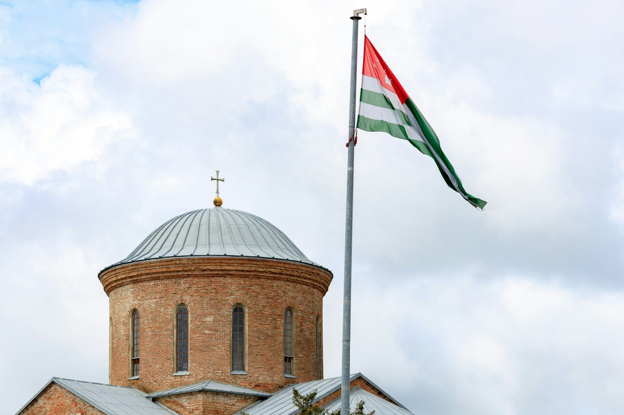 Reforming Abkhazia's constitution