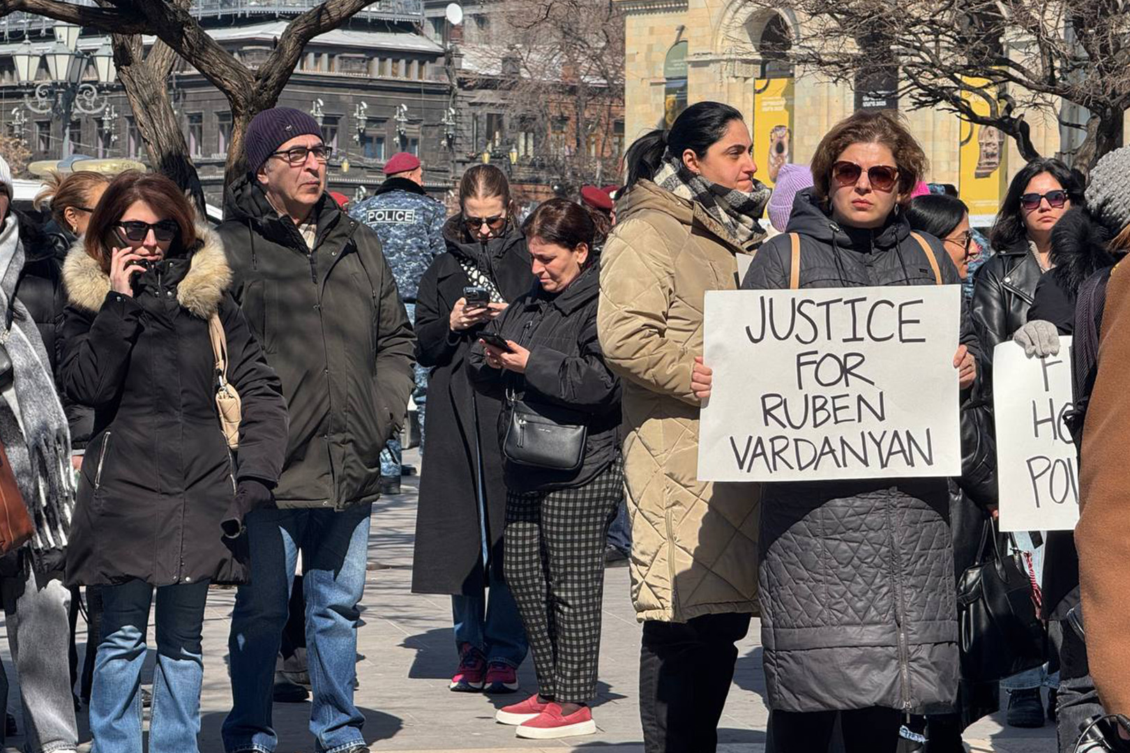 Акции протеста в поддержку Рубена Варданяна и других армян