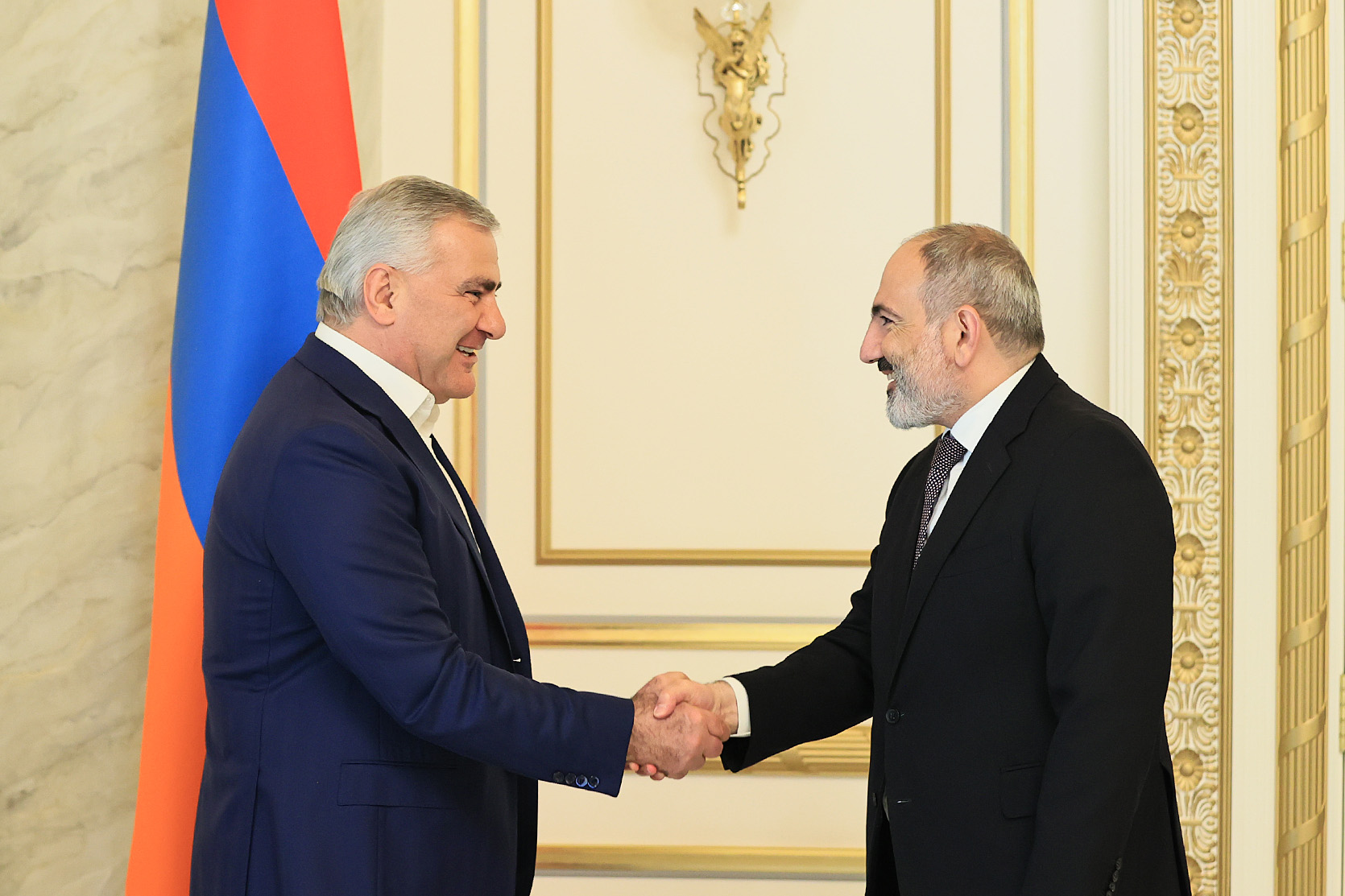 Ходатайство об аресте бизнесмена Самвела Карапетяна