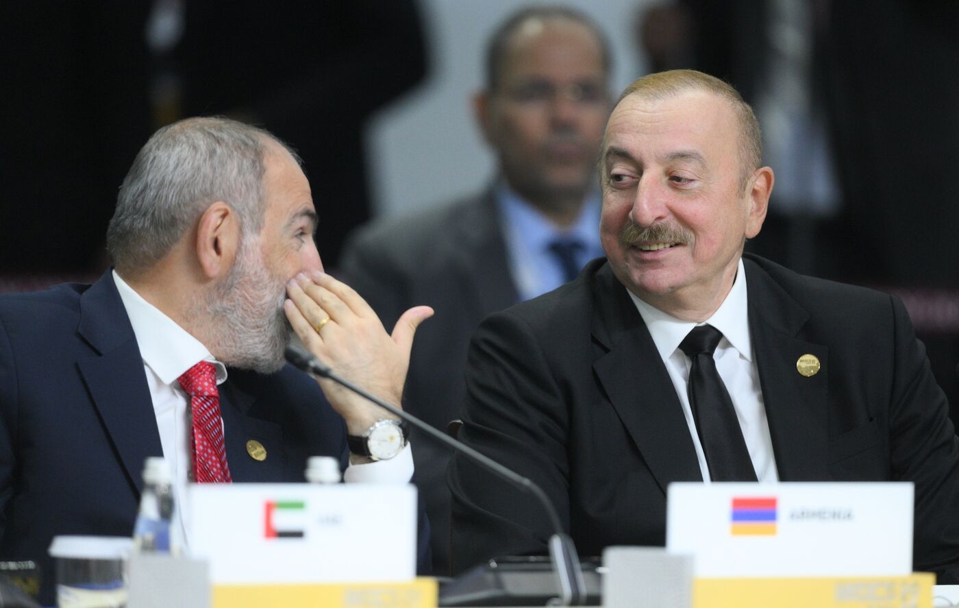Əliyev və Paşinyan arasındakı BƏƏ görüşü