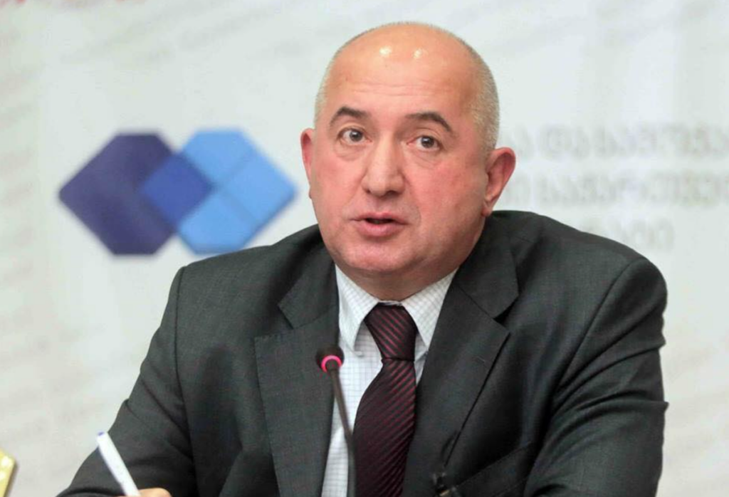 Paata Zakareişvili
Rusiya Ermənistana təzyiq edir