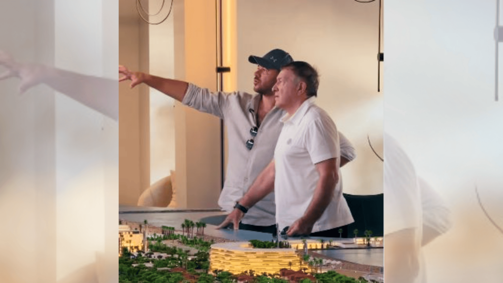 Emin Agalarov shows the Sea Breeze resort to his father Aras Agalarov | Photo: instagram.com/eminofficial