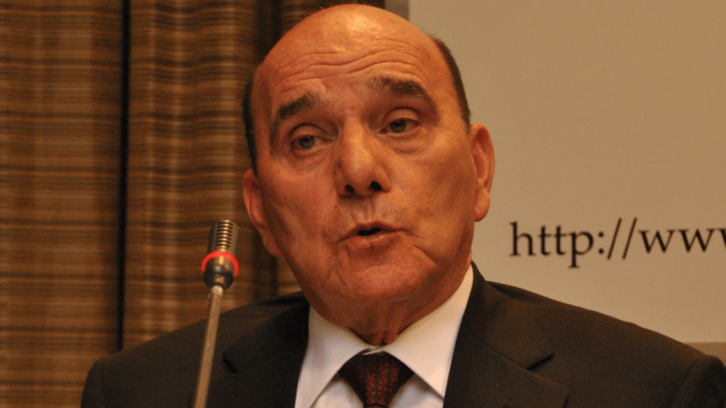2010 və 2015-ci illərdə IV və V çağırış Azərbaycan Respublikası Milli Məclisinin deputatı, Azərbaycan nümayəndə heyətinin üzvü Elxan Süleymanov