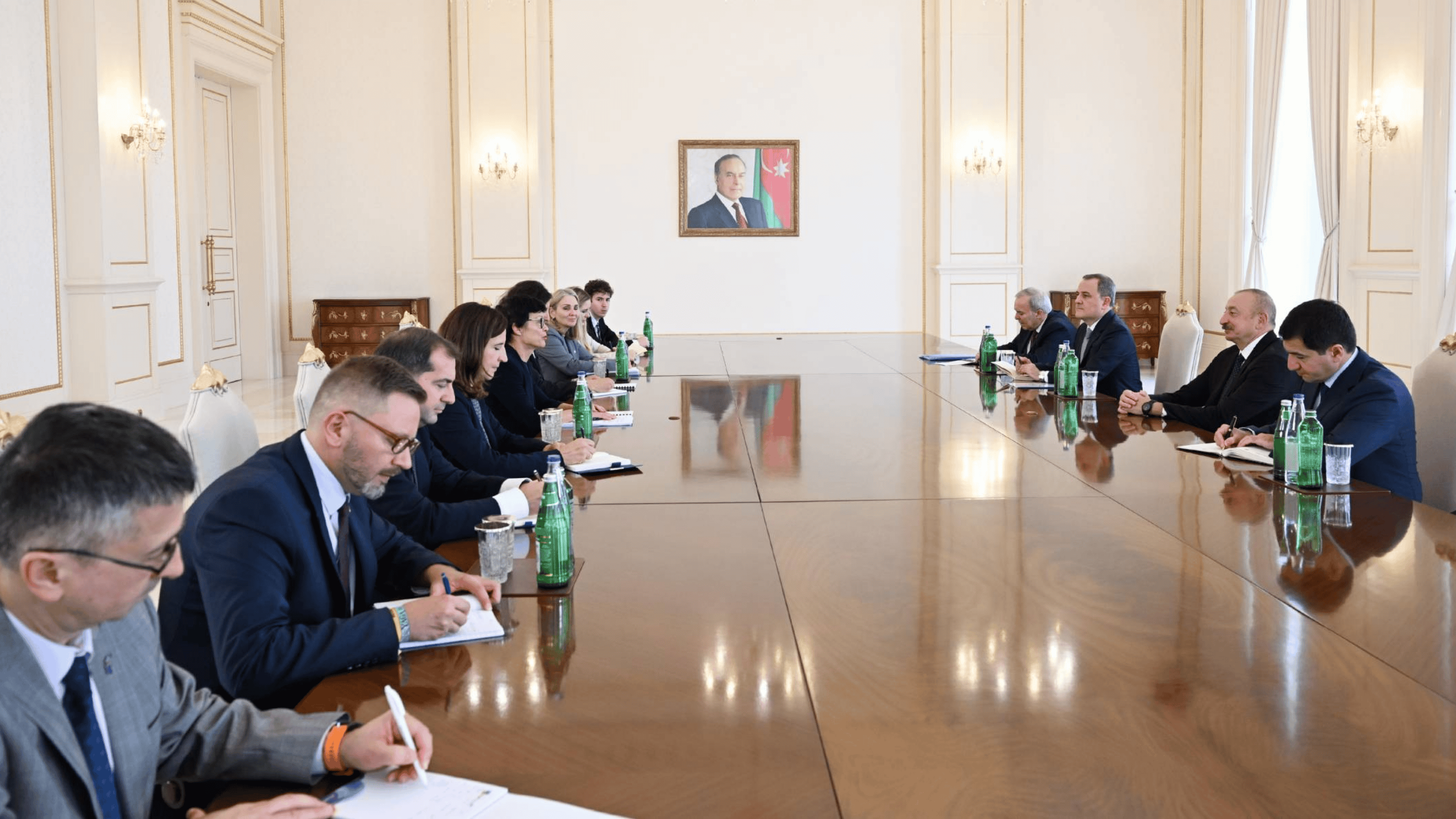 Azərbaycan Respublikasının Prezidenti İlham Əliyev Avropa Komissiyasının Genişlənmə üzrə komissarı Marta Kosu qəbul edib | foto: president.az - Azərbaycan-Aİ münasibətləri