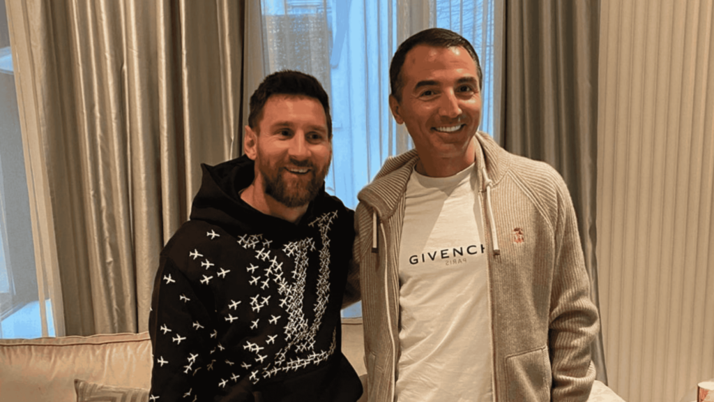 Adnan Əhmədzadənin həbsi - Tanınmış futbolçu Lionel Messi və Adnan Əhmədzadə | foto: ig.com/adnan555