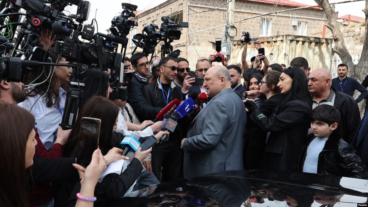 Ձերբակալվել է Գյումրու քաղաքապետը