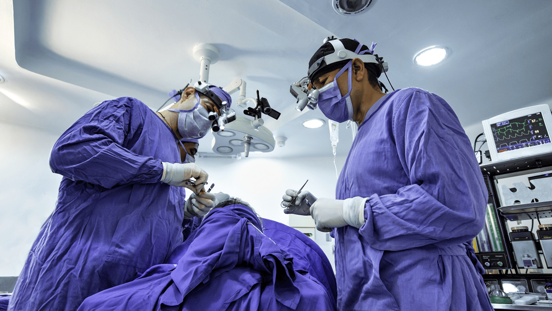 Azərbaycanda lisenziyasız estetik mərkəzlər