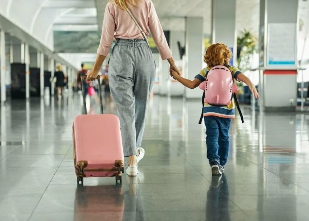 Новые правила выезда детей из России