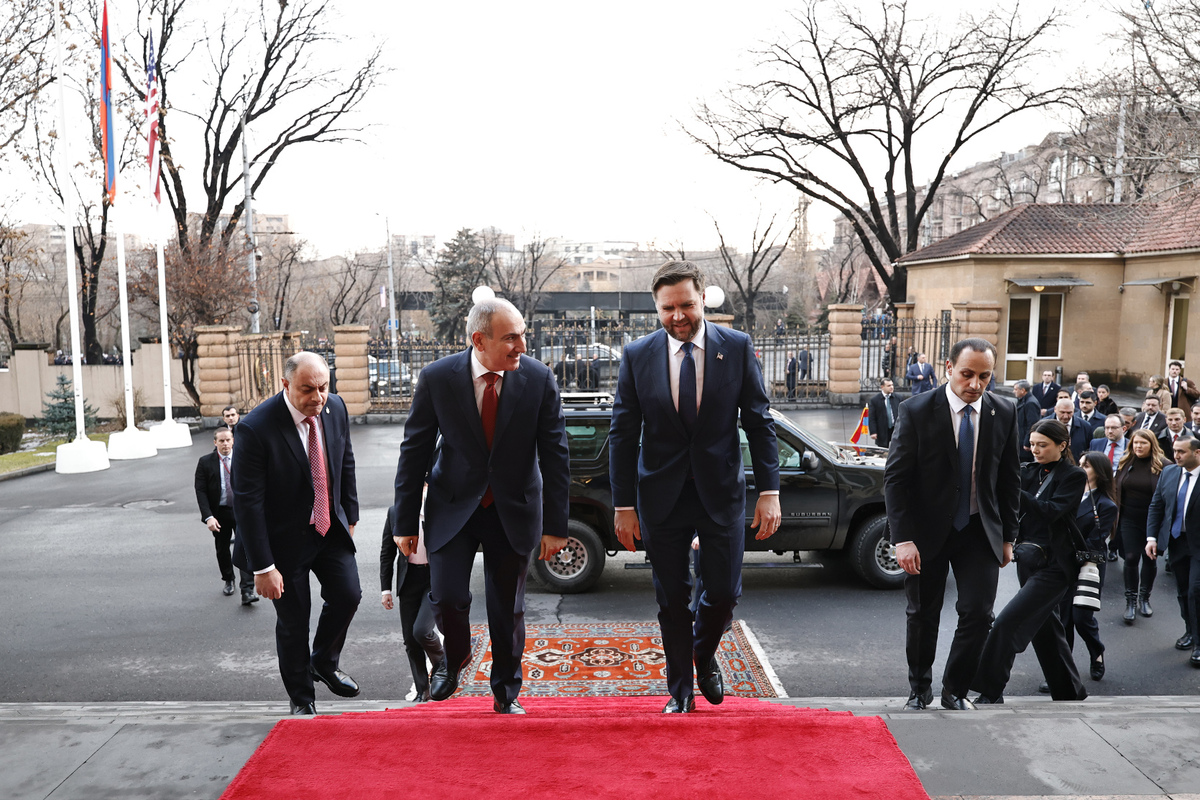 Կարծիք Ջեյ Դի Վենսի երևանյան այցի մասին