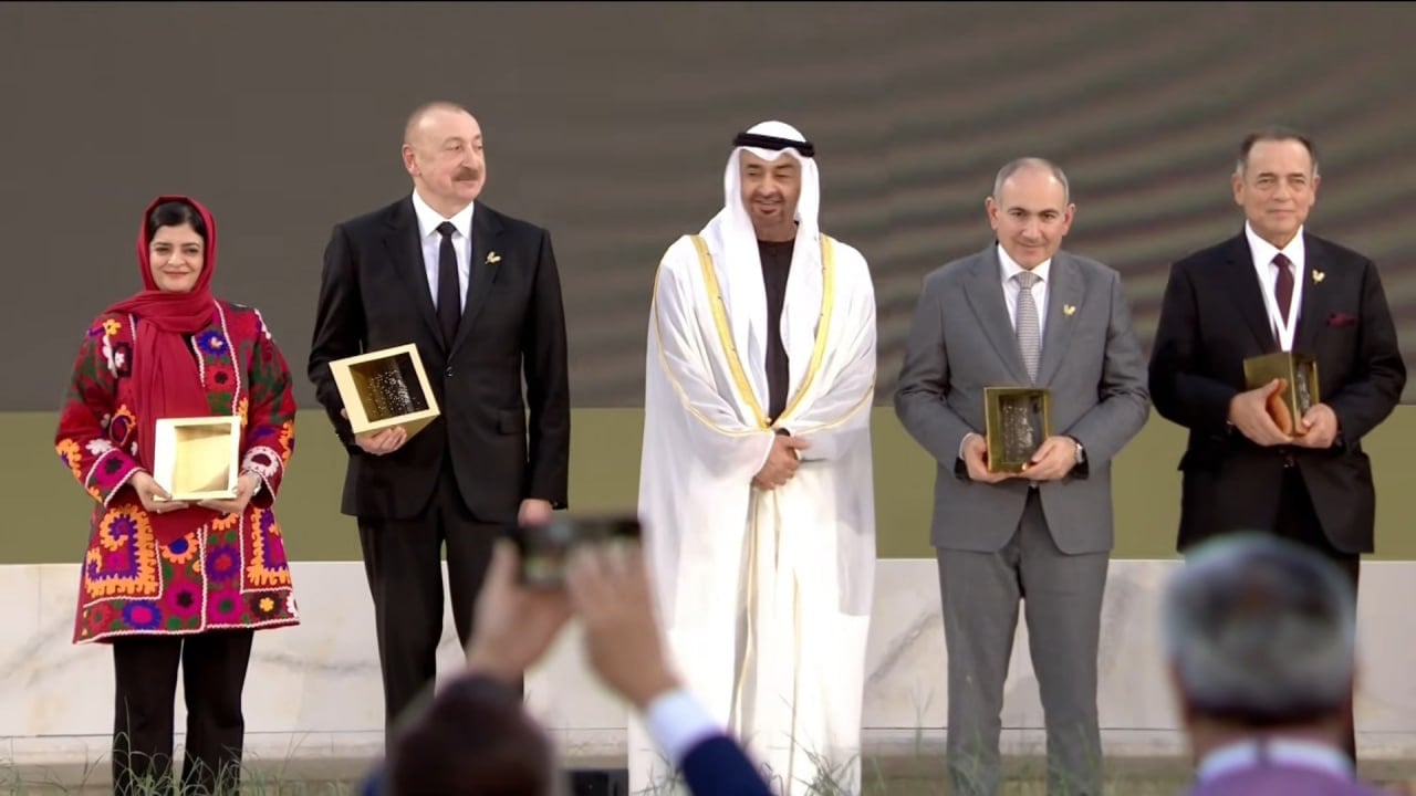 Փաշինյանն ու Ալիևը՝ «Զայեդ» մրցանակի դափնեկիր