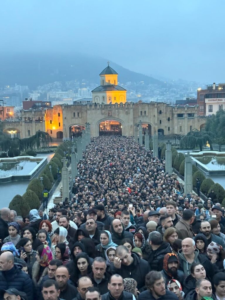 Похороны Патриарха Илии II в Грузии