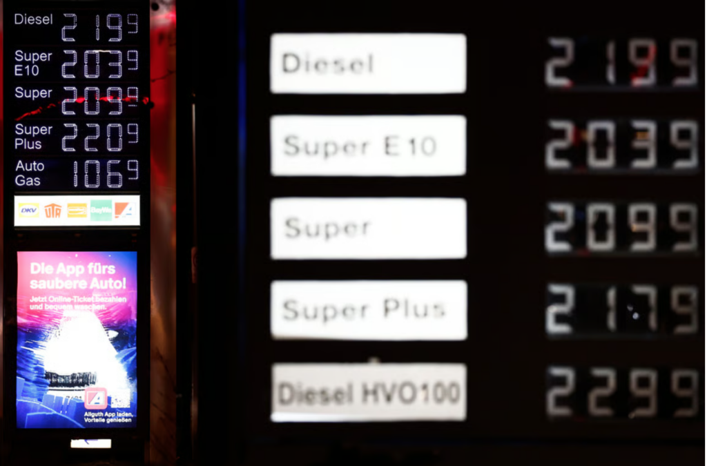 Ормузский пролив .  В Азии маржа на дизель с низким содержанием серы выросла до 33 долларов за баррель,