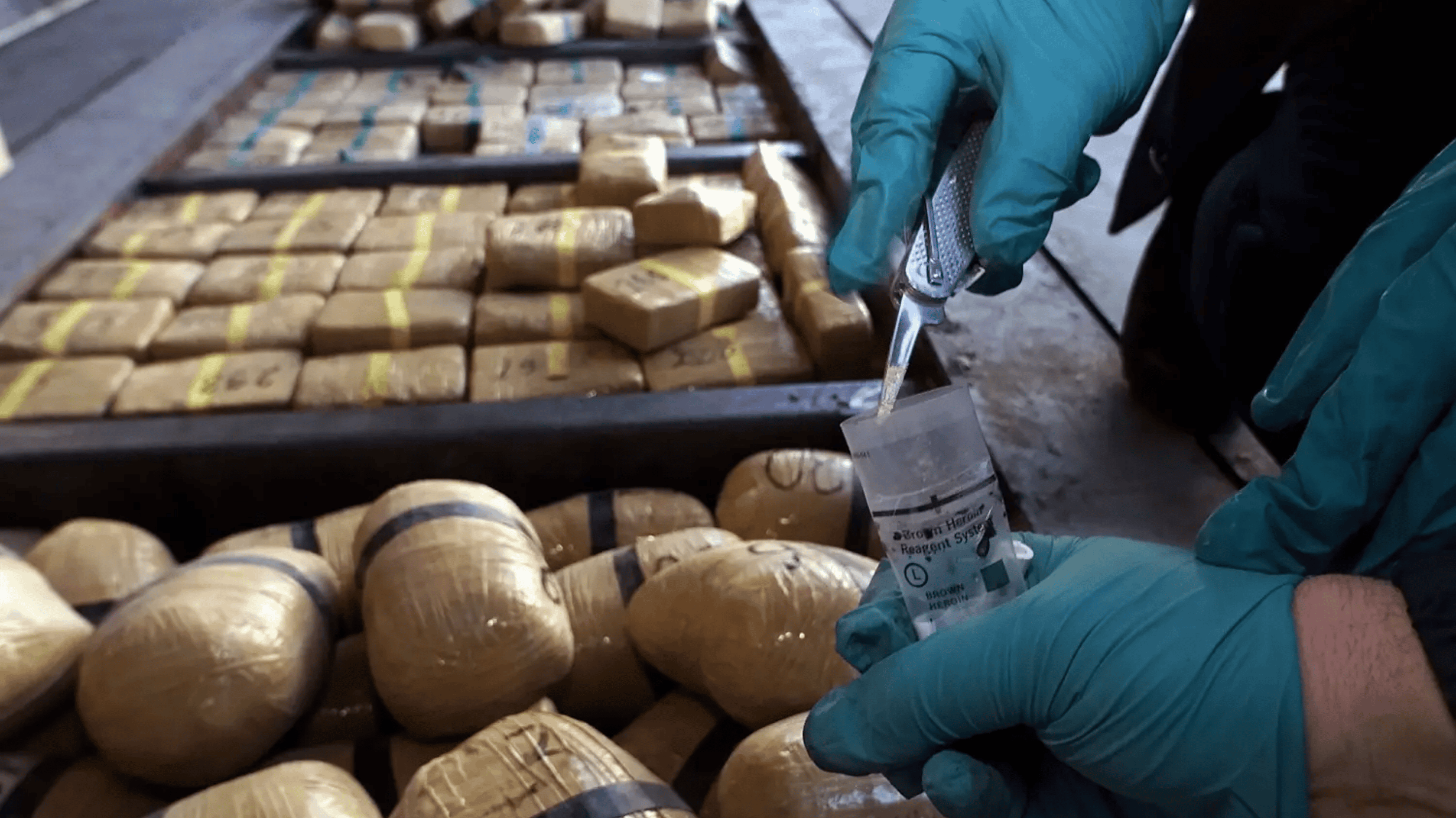 Azərbaycan narkotik qaçaqmalçılığı