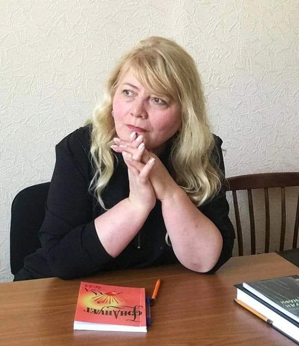 Нелли Гогичева