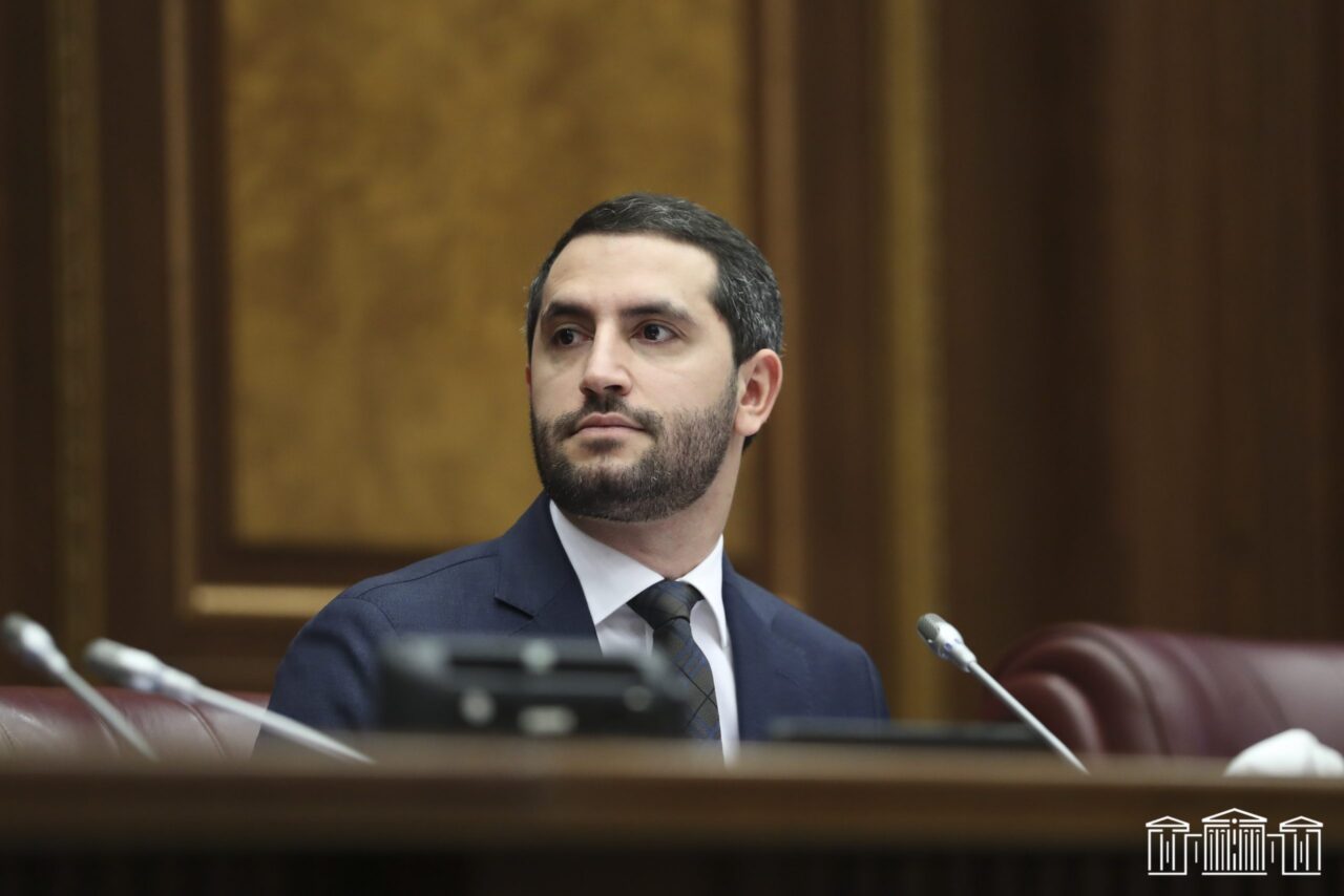 Ռուբեն Ռուբինյանը՝ պատերազմի կուսակցության մասին