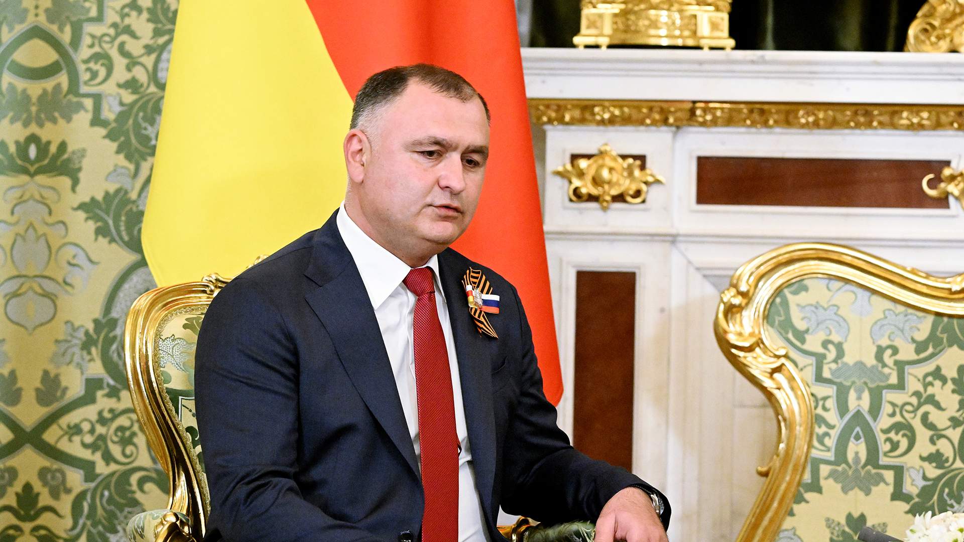 Отставка президента Южной Осетии