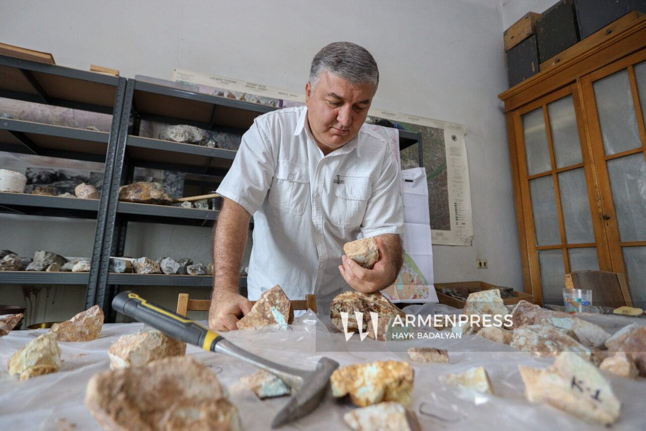 Կարծիք ՀՀ օգտակար հանածոների մասին